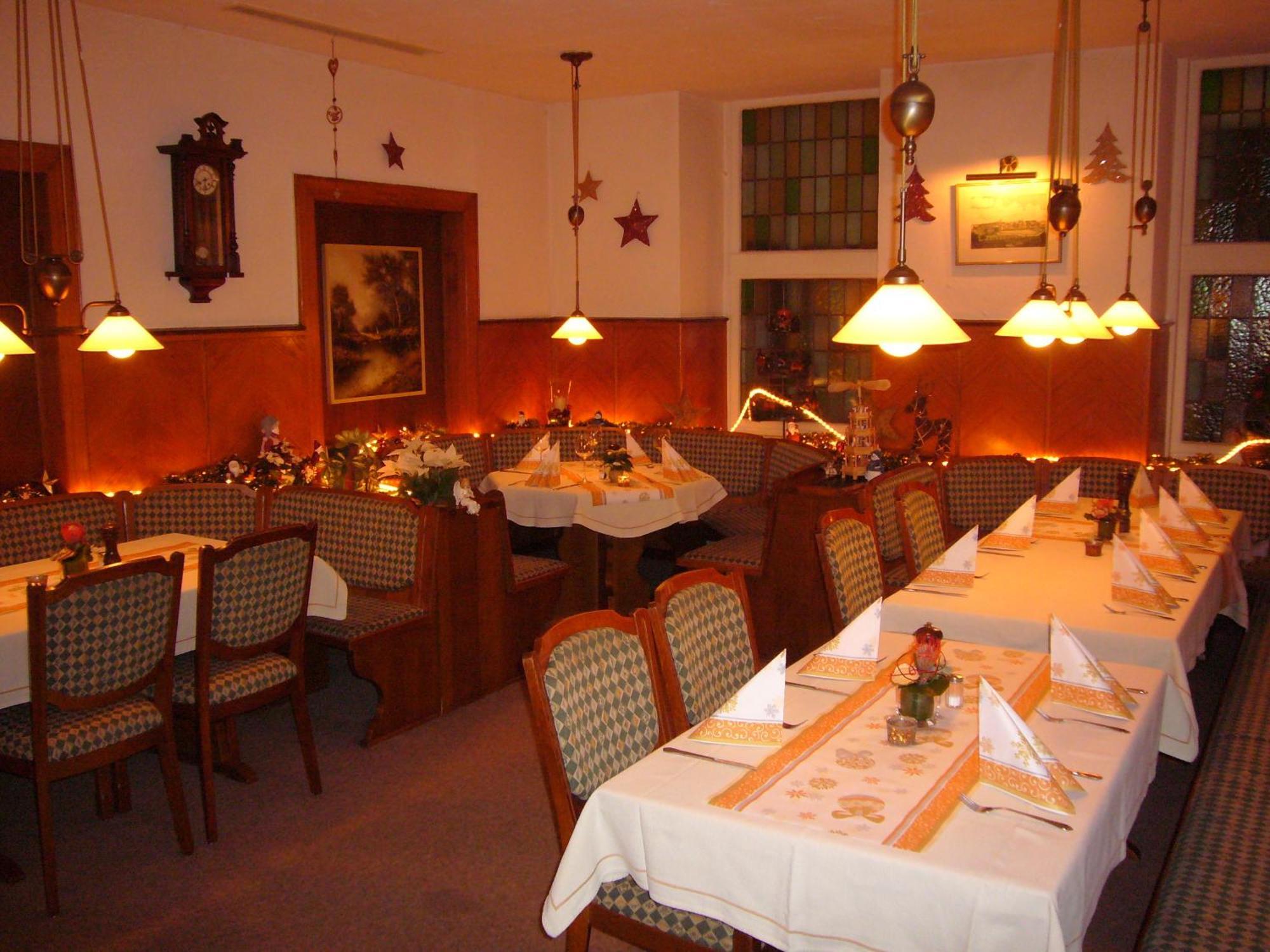 Ackfeld Hotel-Restaurant Bueren  Екстериор снимка