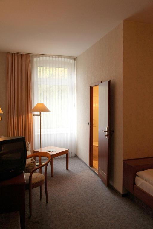 Ackfeld Hotel-Restaurant Bueren  Стая снимка